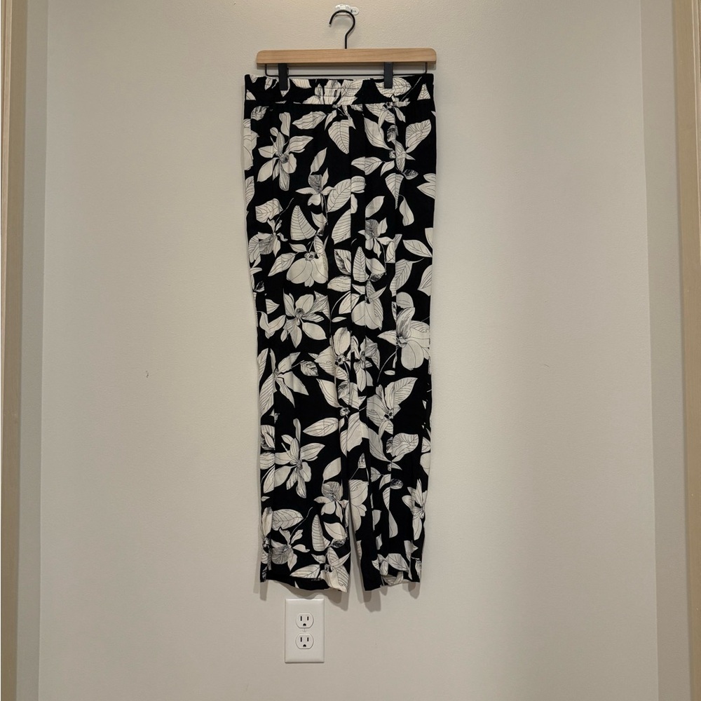 Cynthia Rowley Black & White Floral Boho Wide Leg Pants